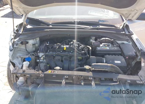 2018 Hyundai Elantra Gt z USA, uszkodzony, nr VIN KMHH35LE8JU077865